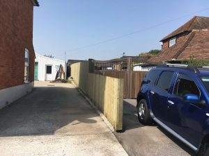 New Traditional Featherboard Fencing
