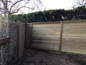 Acoustic Fencing install stopping road noise